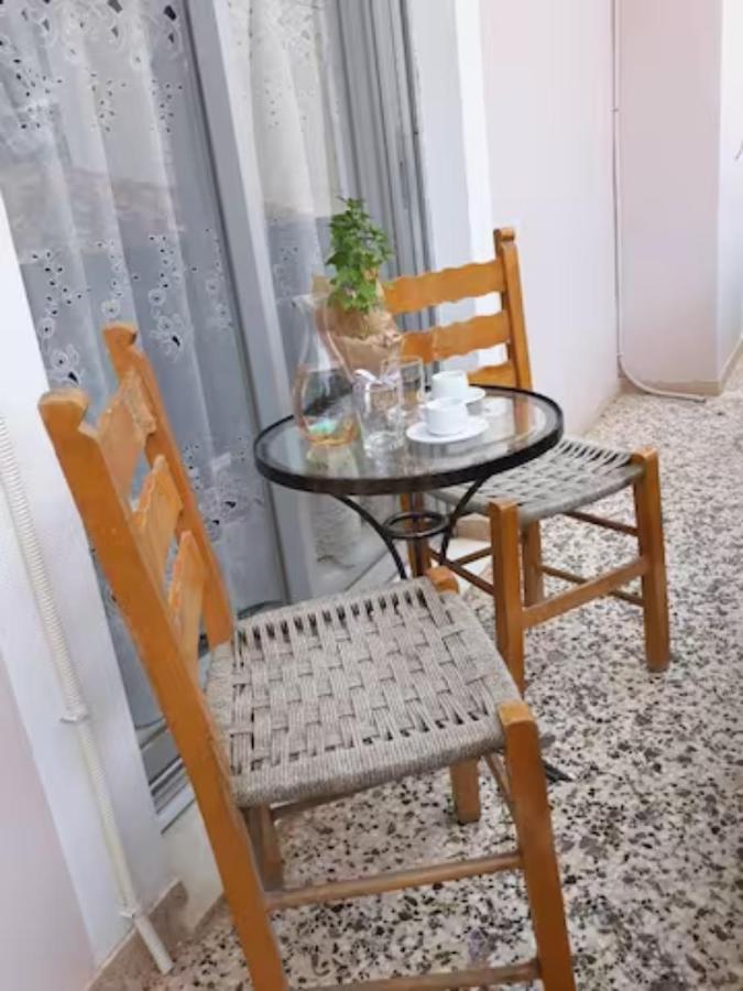 Mitropoli'S Home Leonídion Eksteriør billede